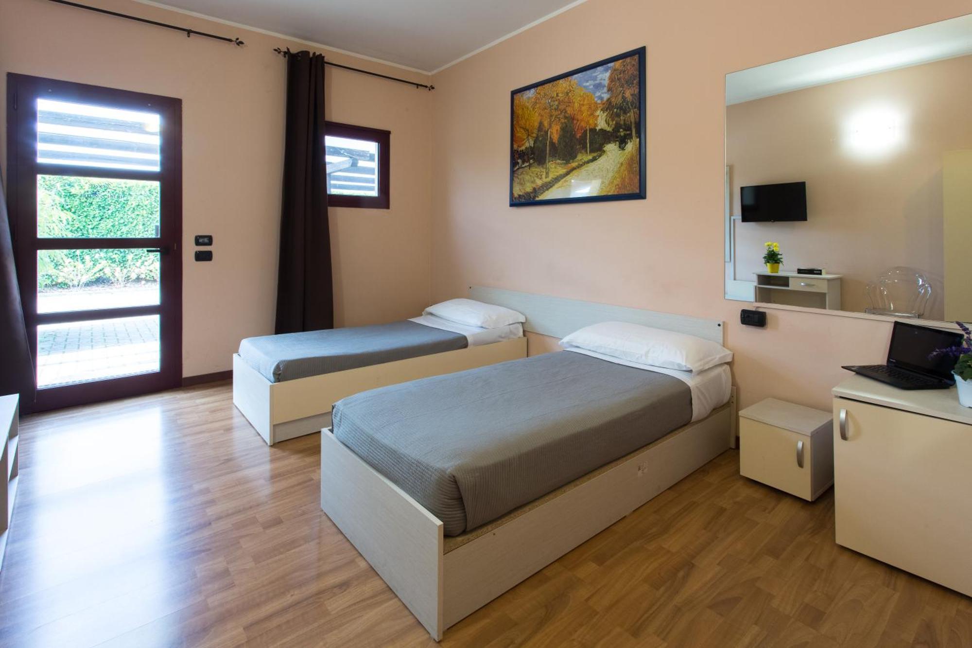 Break Hotel Ospedaletto Lodigiano Esterno foto